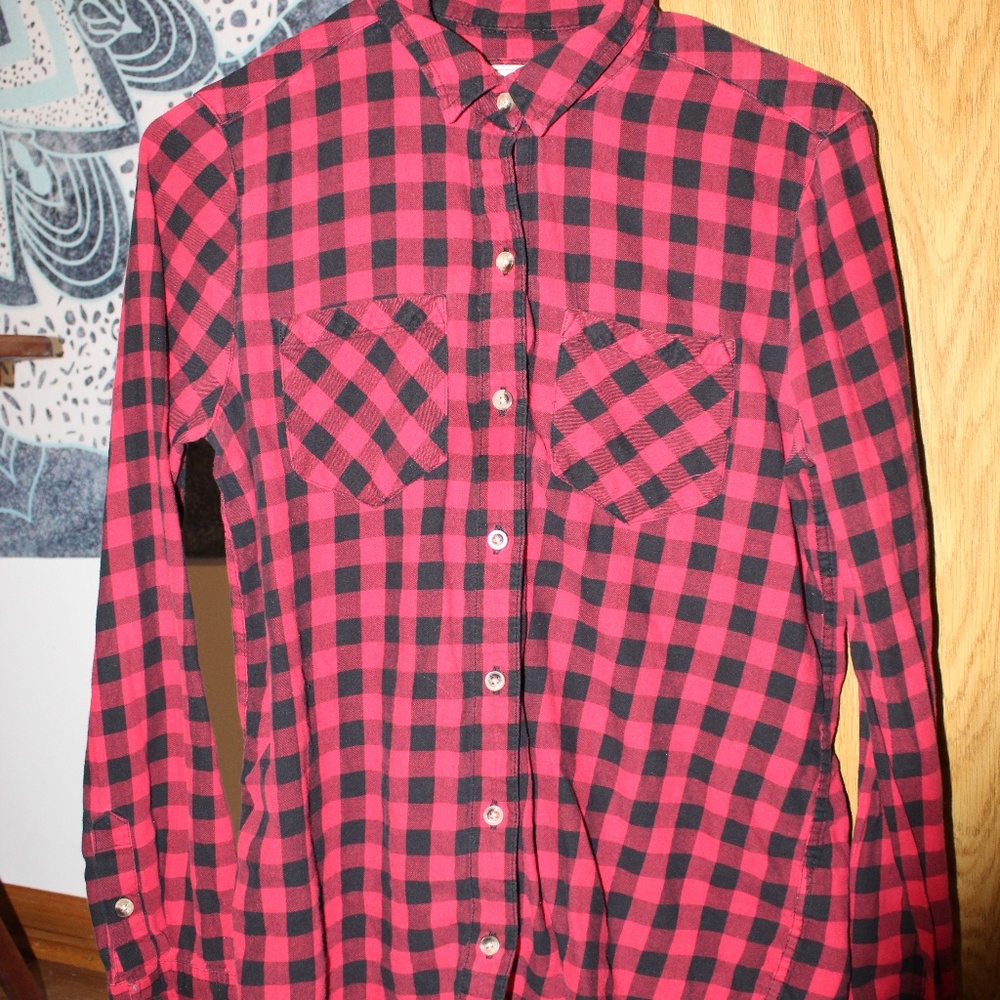 Plaid long sleeve shirt
